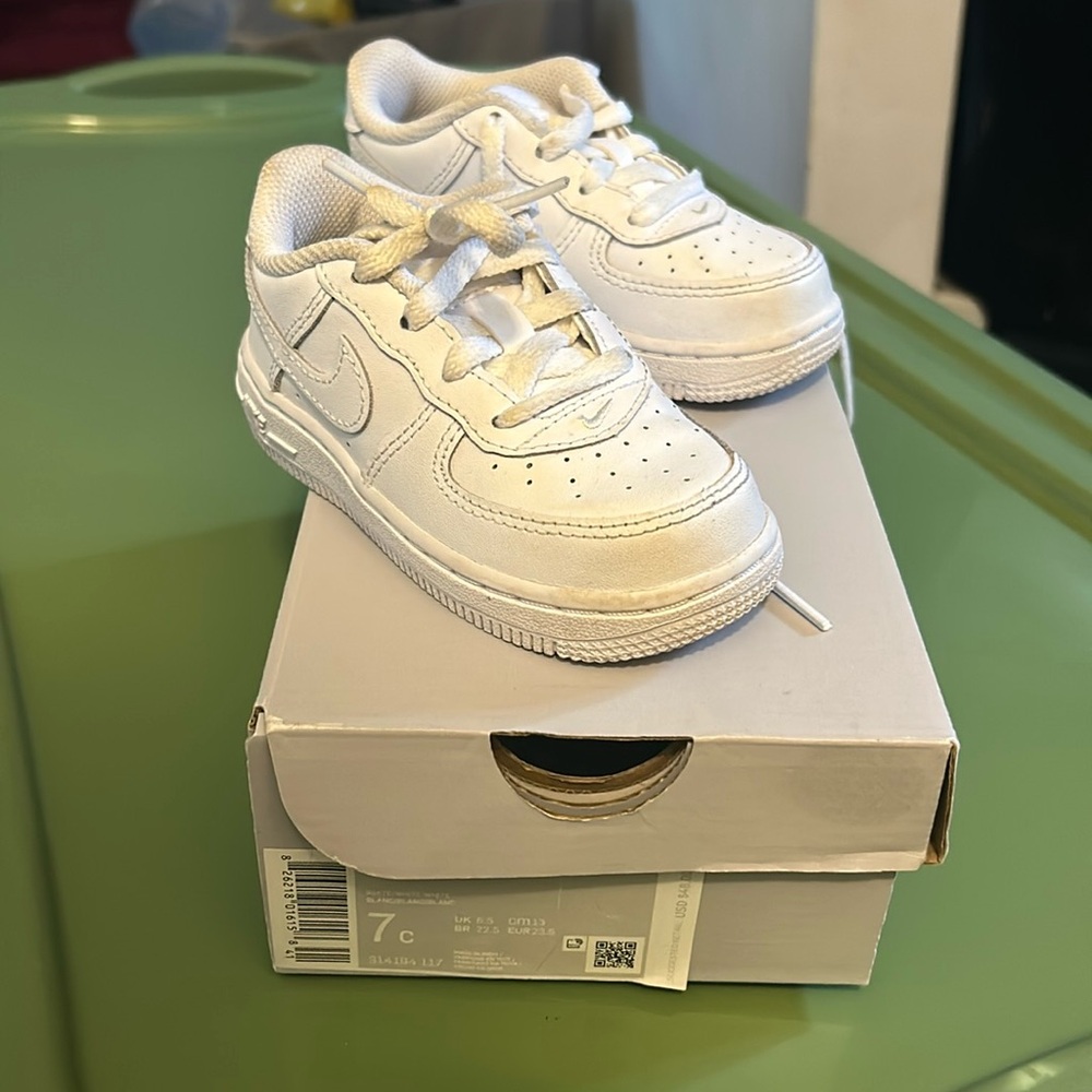 Air Force 1 toddler size 7 all white